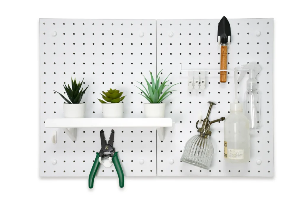 group of pegboard 2PCS 9